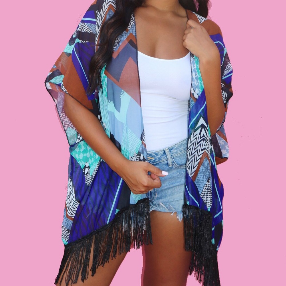Color fringe one size kimono brand new:boutique